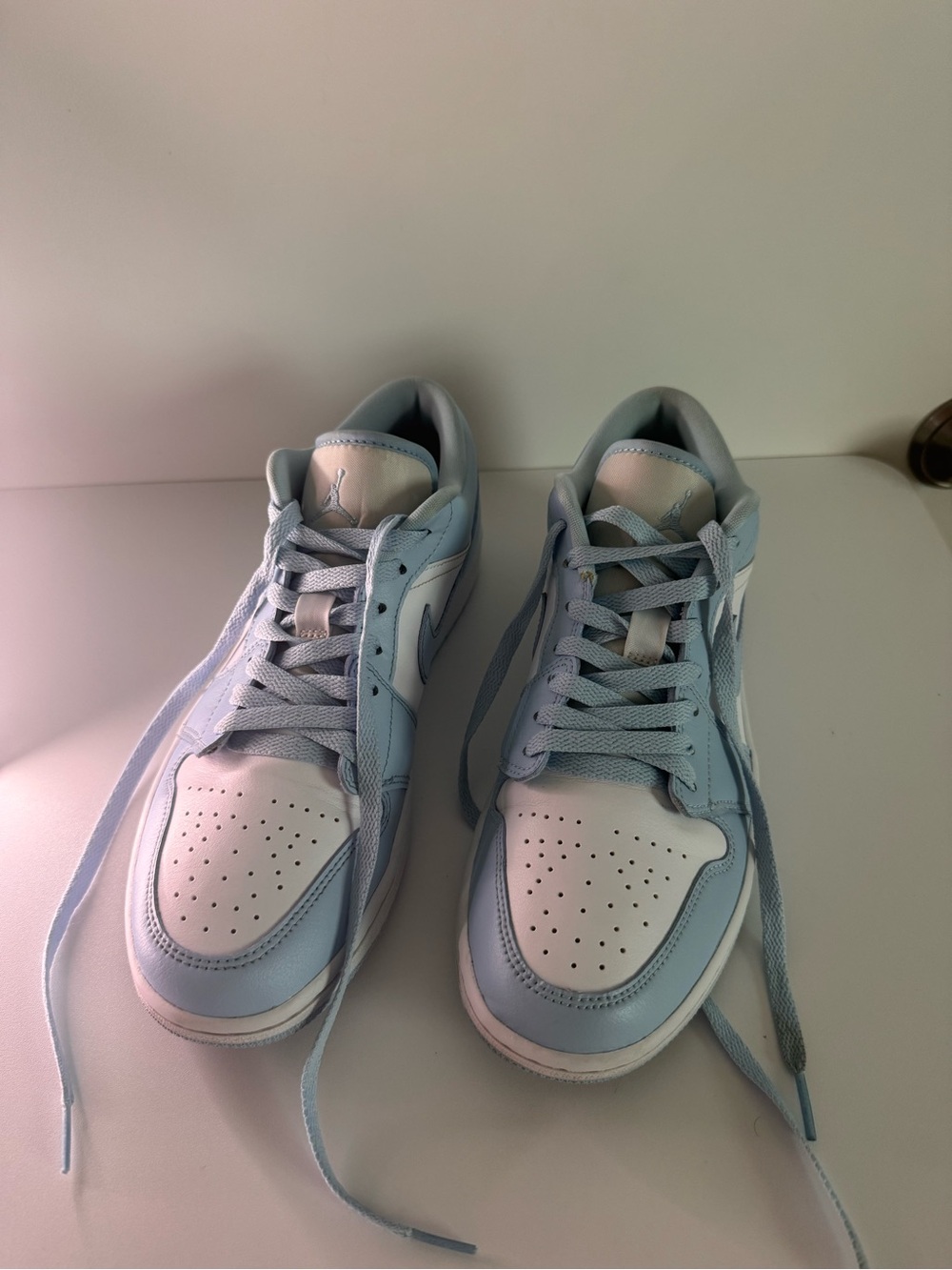 Nike Air Jordan 1 Low - White & Light Blue